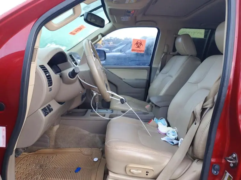 2016 NISSAN FRONTIER SL  