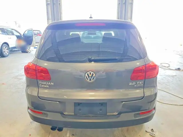 2013 VOLKSWAGEN TIGUAN S  