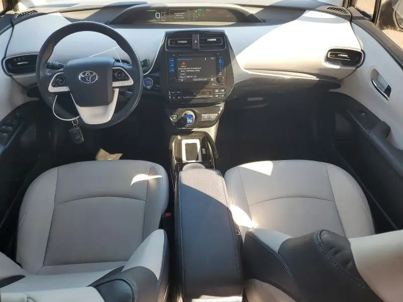 2016 TOYOTA PRIUS THREE TOURING  