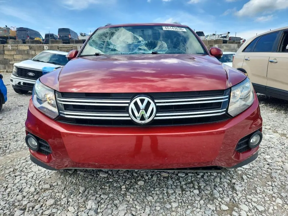 2015 VOLKSWAGEN TIGUAN S  