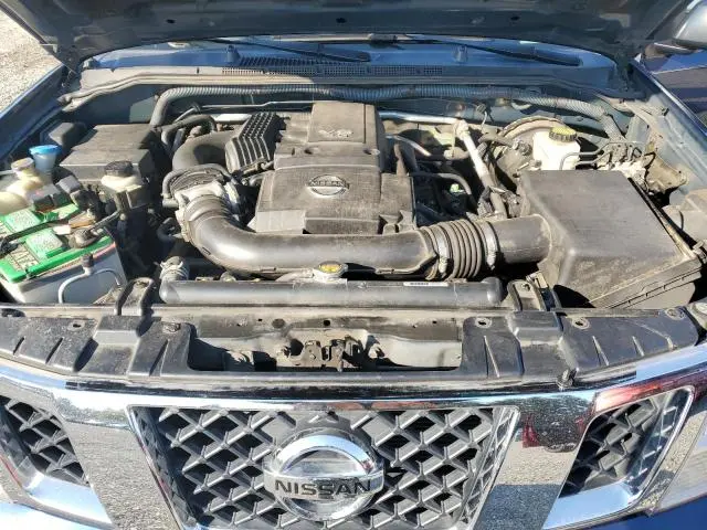 2011 NISSAN FRONTIER SV  