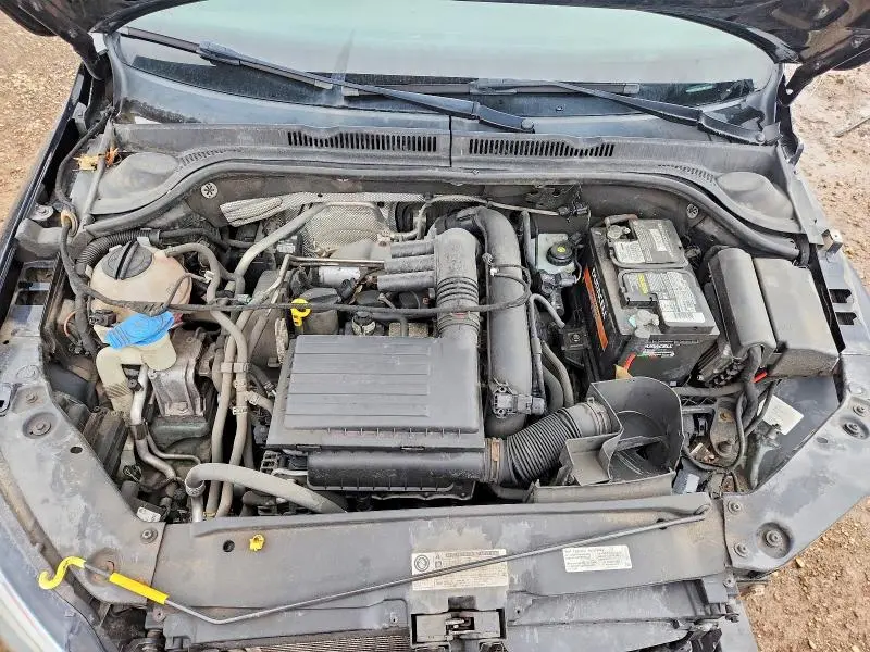 2016 VOLKSWAGEN JETTA SE  