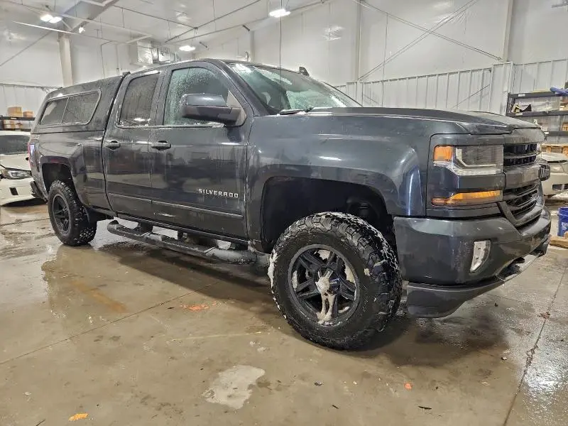 2017 CHEVROLET SILVERADO K1500 LT  