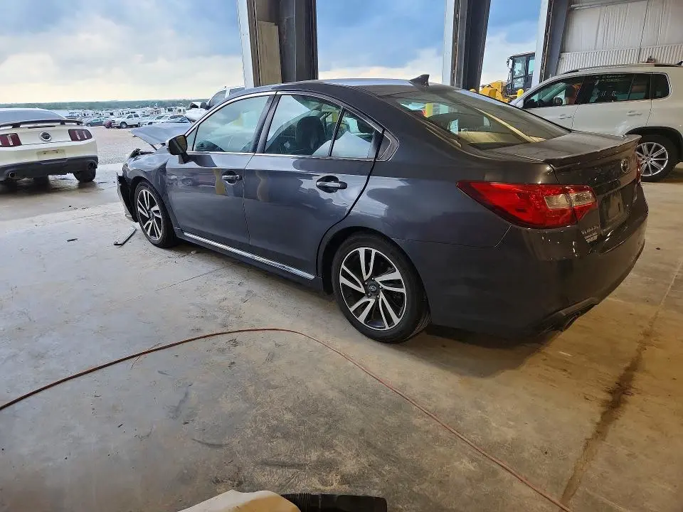 2018 SUBARU LEGACY SPORT  