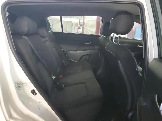 2016 KIA SPORTAGE LX  