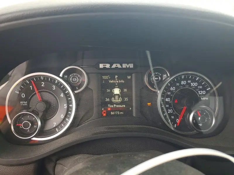 2022 RAM 1500 BIG HORN  