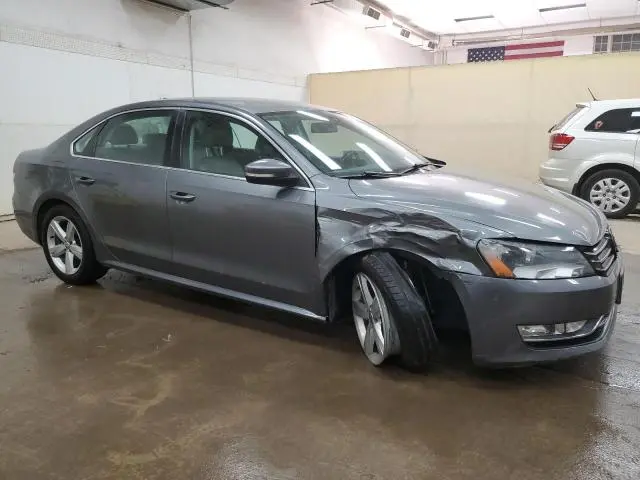 2015 VOLKSWAGEN PASSAT S  