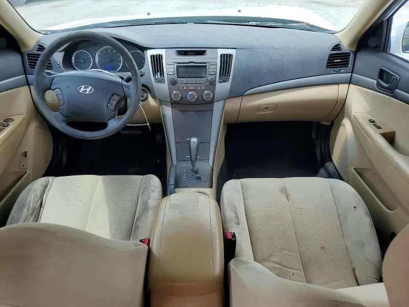 2010 HYUNDAI SONATA GLS  