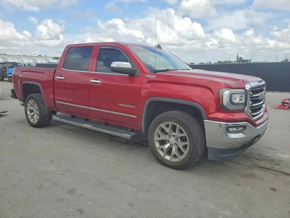 2018 GMC SIERRA K1500 SLT  