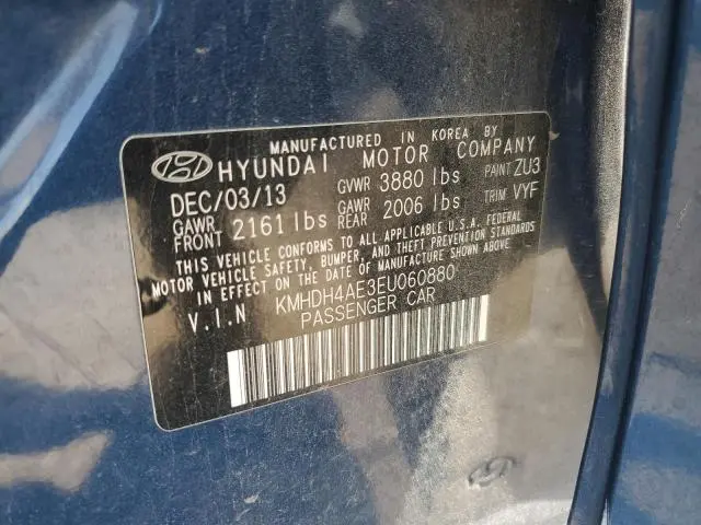 2014 HYUNDAI ELANTRA SE  