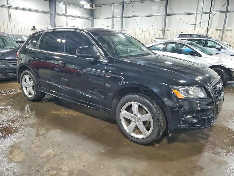 2011 AUDI Q5 PREMIUM PLUS  