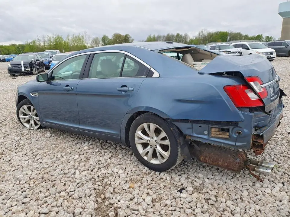 2010 FORD TAURUS SEL  