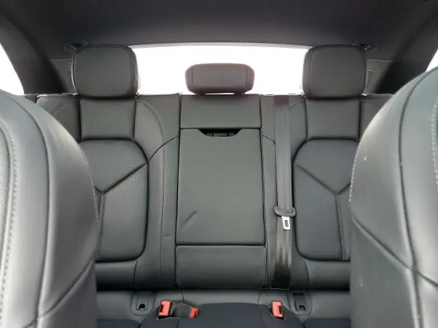 2024 PORSCHE MACAN S  