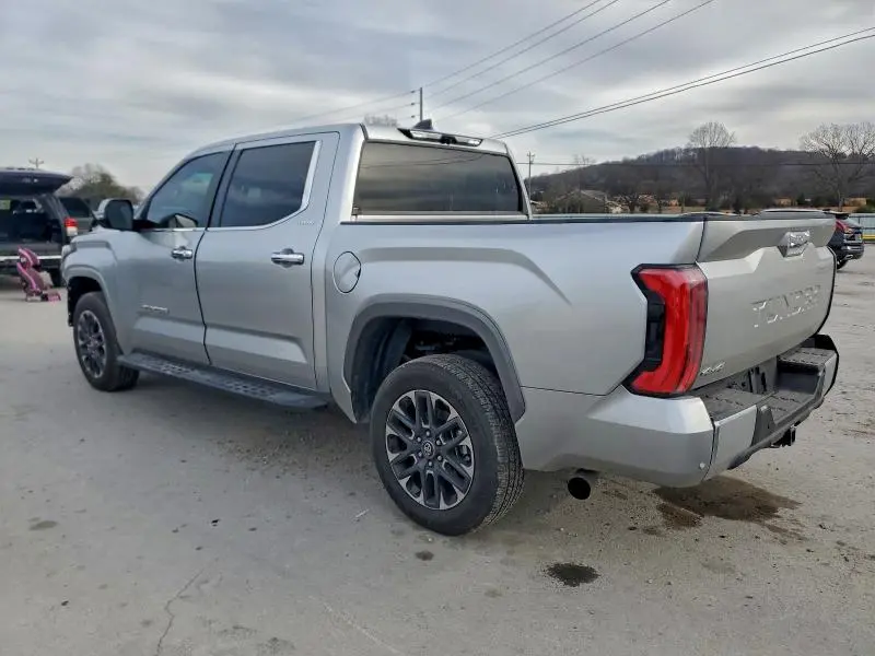 2025 TOYOTA TUNDRA CREWMAX LIMITED  