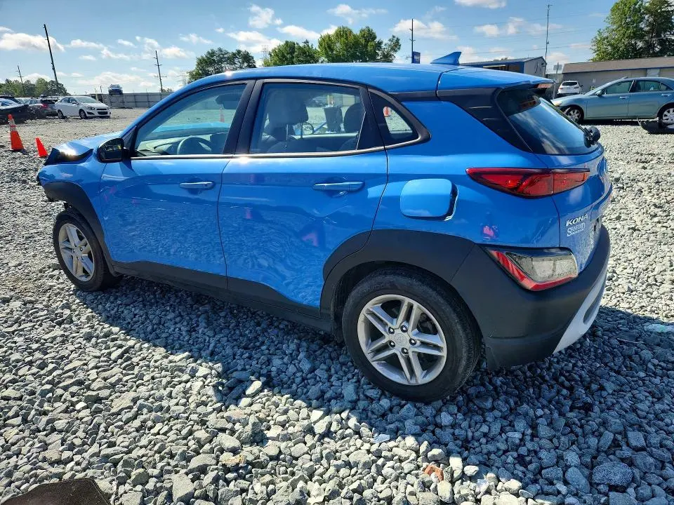 2022 HYUNDAI KONA SE  