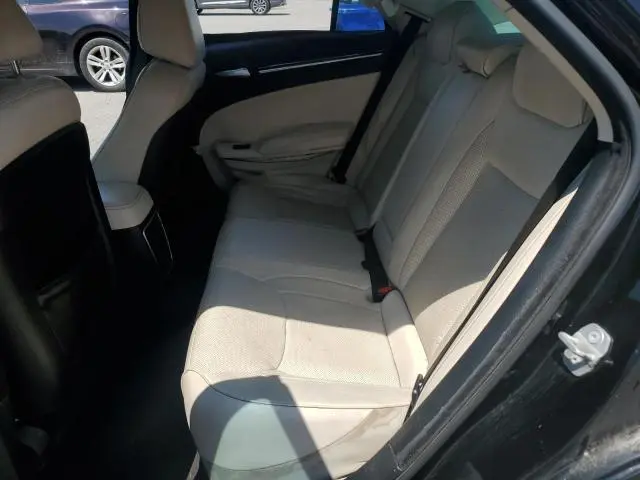 2016 CHRYSLER 300C   