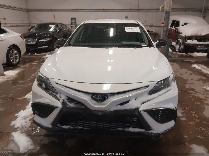 2023 TOYOTA CAMRY SE NIGHTSHADE EDITION HYBRID