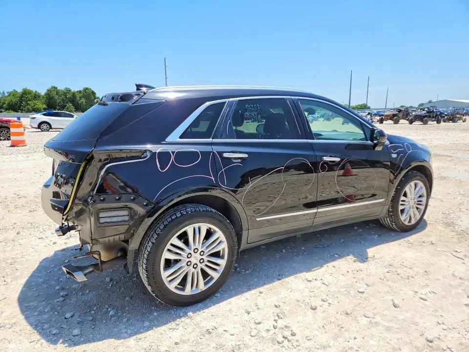 2018 CADILLAC XT5 PREMIUM LUXURY  