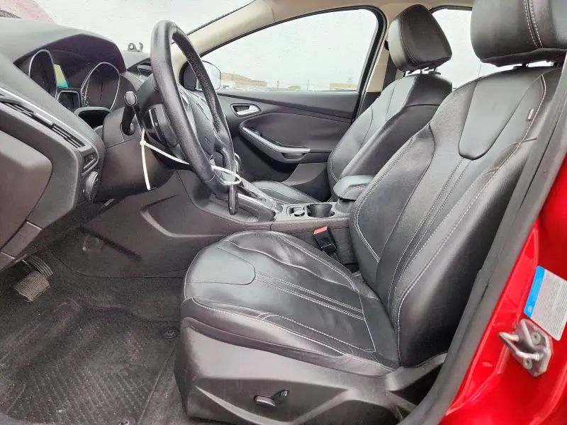 2012 FORD FOCUS TITANIUM  