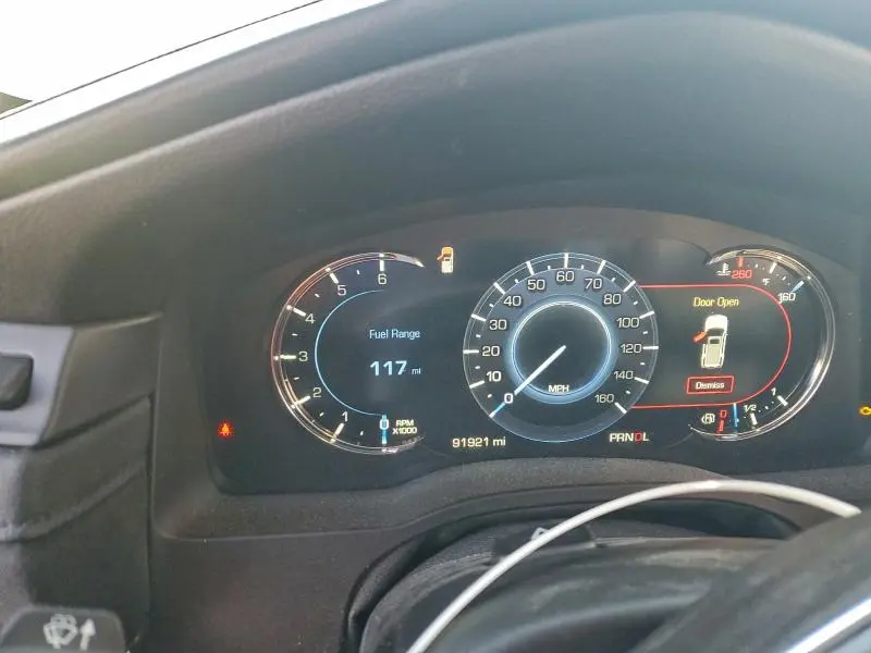 2018 CADILLAC ESCALADE LUXURY  