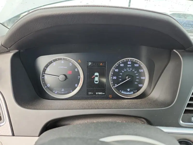 2015 HYUNDAI SONATA SPORT  