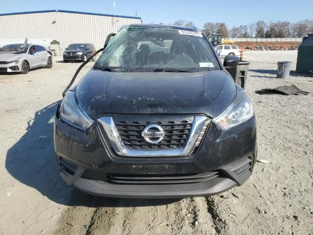 2018 NISSAN KICKS S  