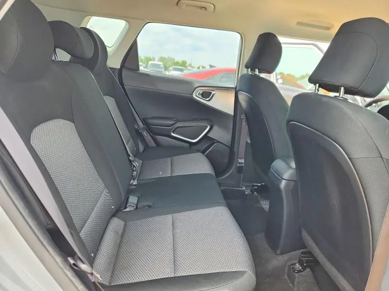2020 KIA SOUL LX  