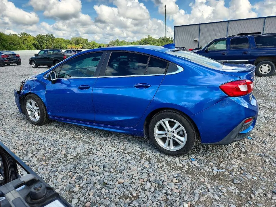 2017 CHEVROLET CRUZE LT  