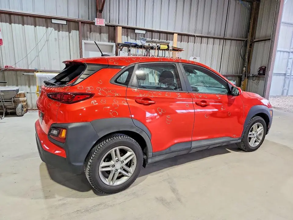 2020 HYUNDAI KONA SE  