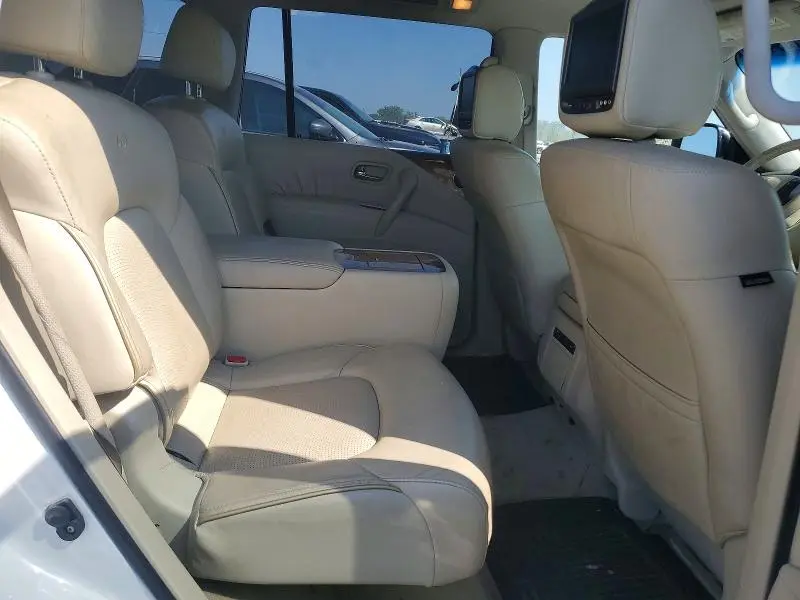 2011 INFINITI QX56 BASE  