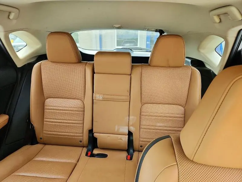 2015 LEXUS NX 200T  