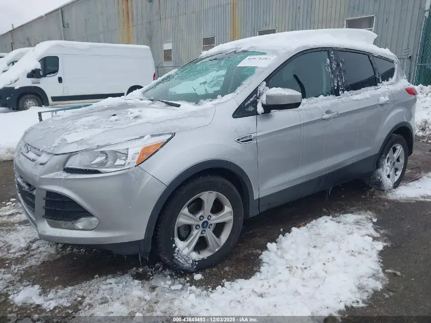 2015 FORD ESCAPE SE