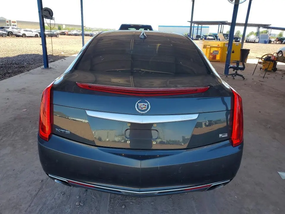 2015 CADILLAC XTS PLATINUM  
