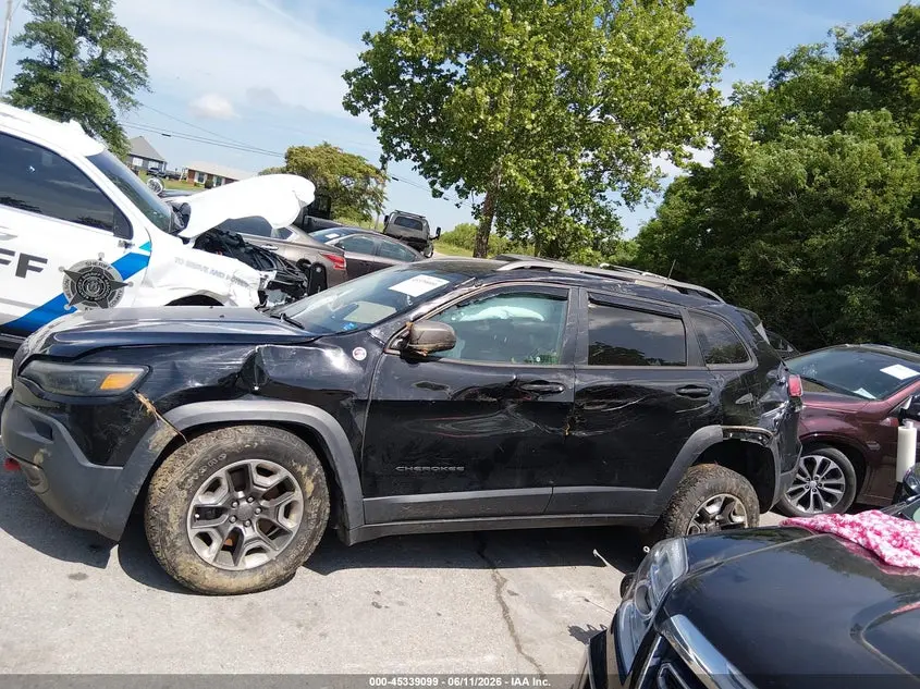 2019 JEEP CHEROKEE TRAILHAWK 4X4