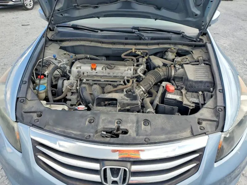 2011 HONDA ACCORD LXP  
