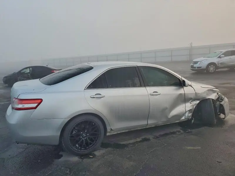 2011 TOYOTA CAMRY BASE  