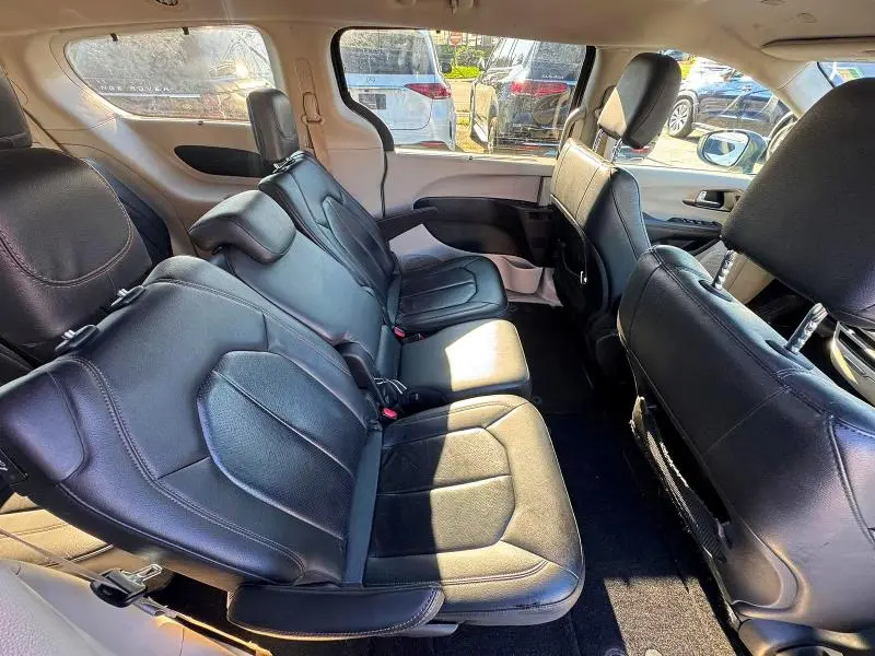 2020 CHRYSLER PACIFICA TOURING L  