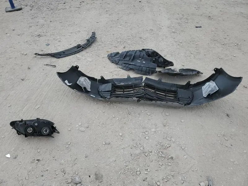 2016 TOYOTA AVALON XLE  