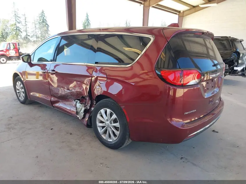 2019 CHRYSLER PACIFICA TOURING PLUS