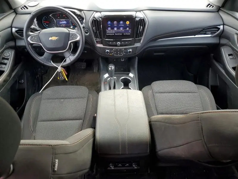 2020 CHEVROLET TRAVERSE LT  