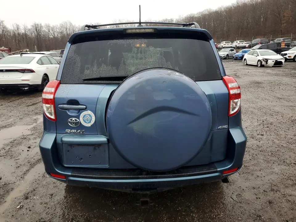 2011 TOYOTA RAV4 BASE  