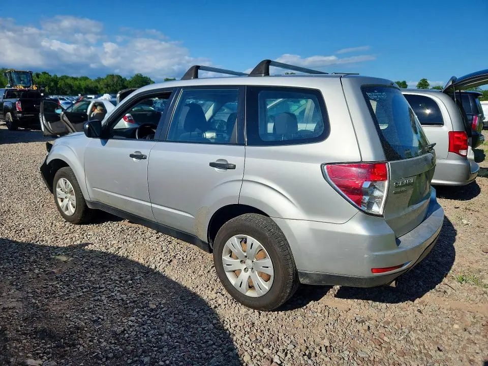 2010 SUBARU FORESTER 2.5X  
