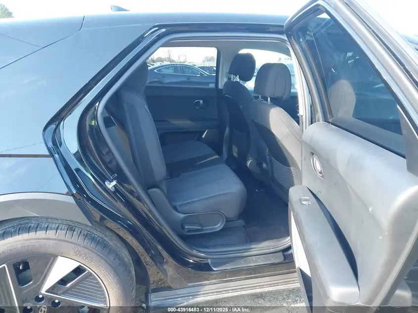 2025 HYUNDAI IONIQ 5 SE