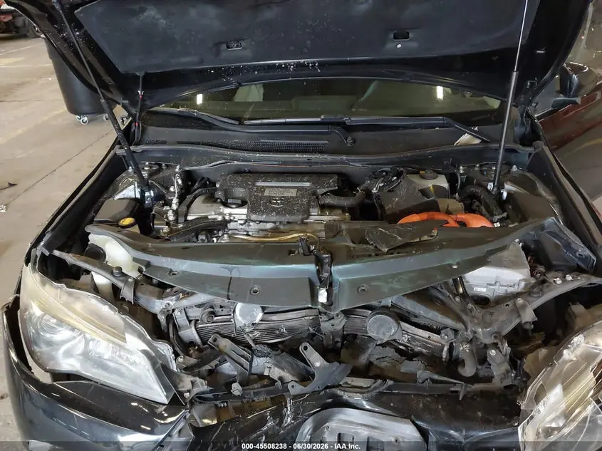 2015 TOYOTA CAMRY HYBRID SE