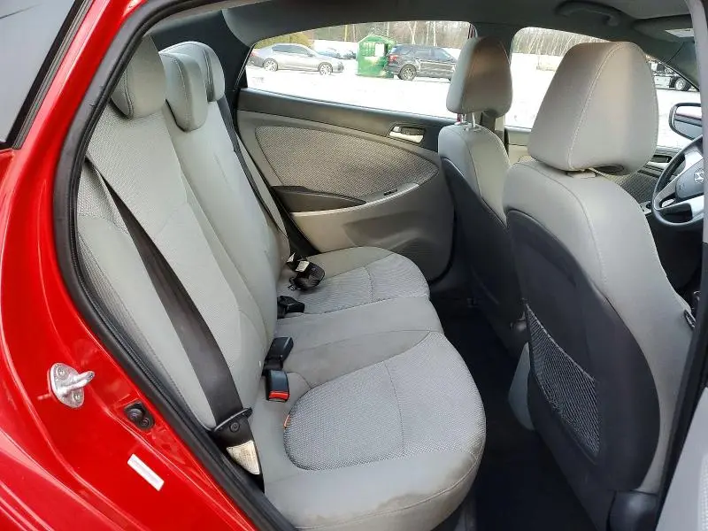 2013 HYUNDAI ACCENT GLS  