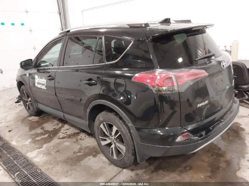 2018 TOYOTA RAV4 XLE