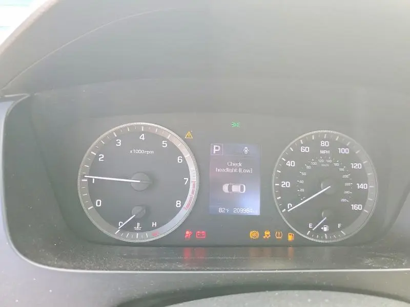 2017 HYUNDAI SONATA SE  