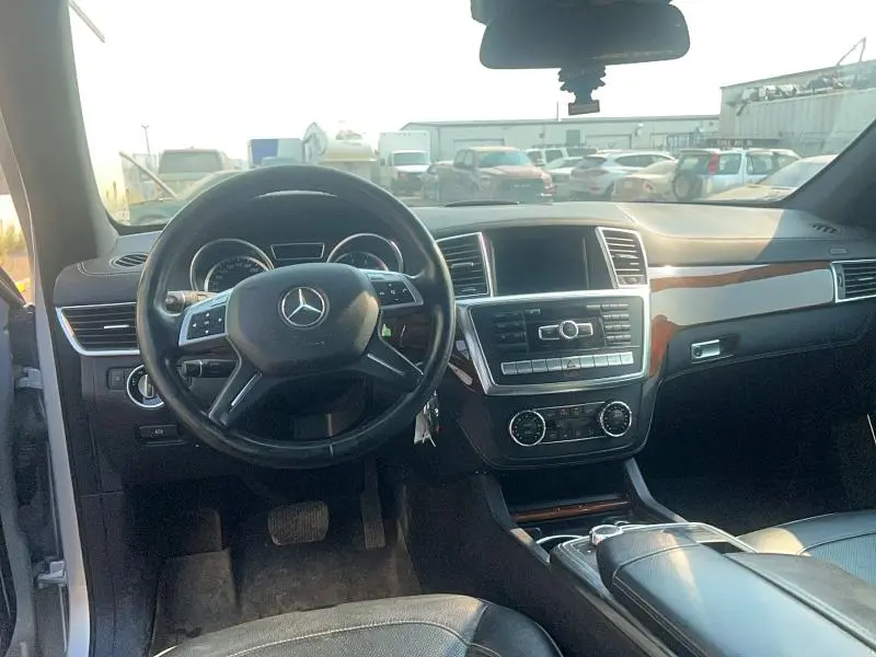 2013 MERCEDES-BENZ GL 550 4MATIC  