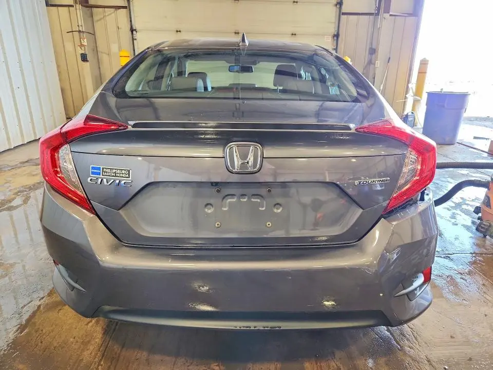 2016 HONDA CIVIC TOURING  