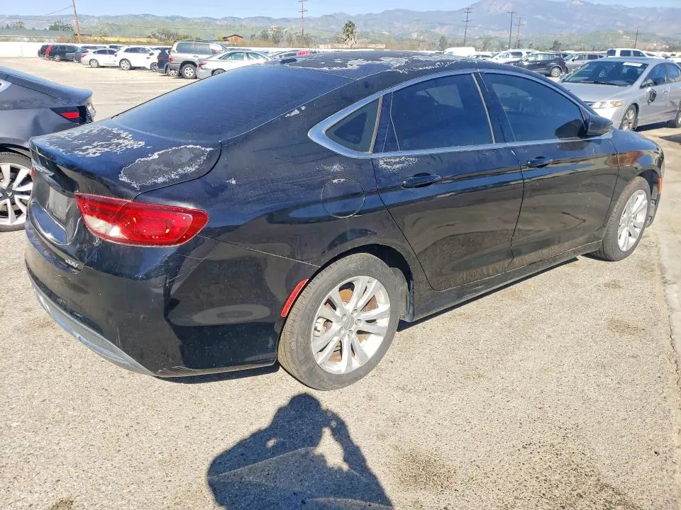 2015 CHRYSLER 200   
